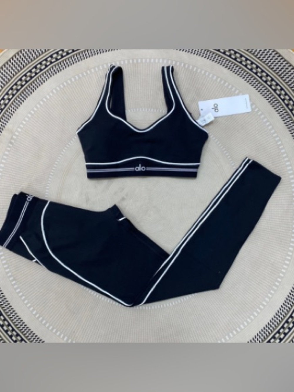 ALO Yoga Black Sports Bra & Leggings Set with White Piping